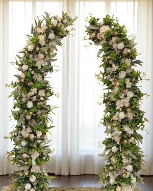 Olivia Floral Pillars