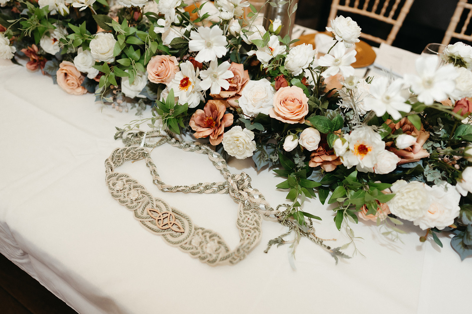 Poppy floral pillars