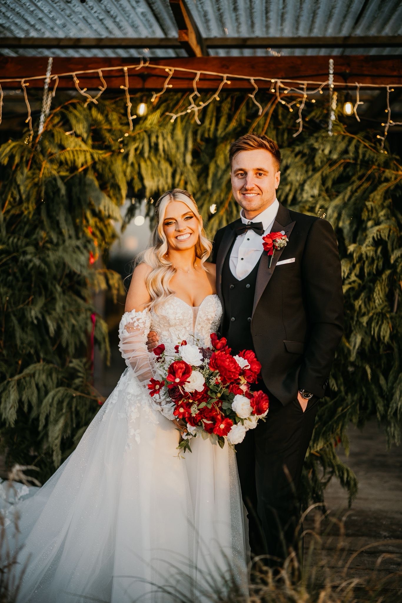 Scarlett floral meadow
